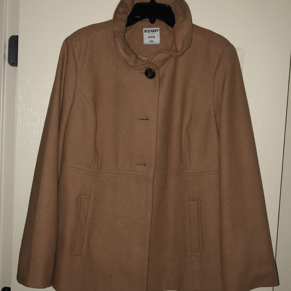Ruffle collar pea coat great condition